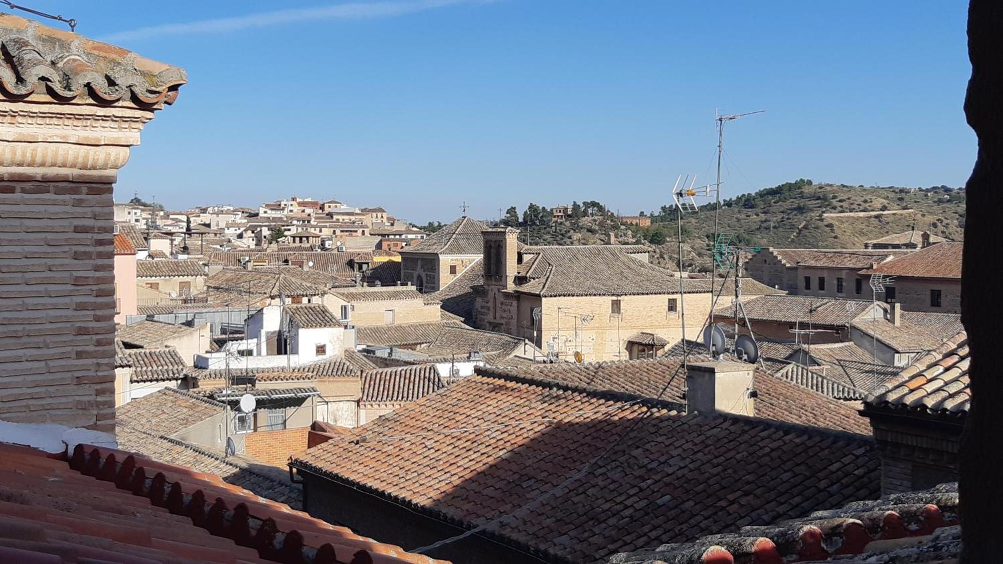 Domus Toledo Apartment Exterior photo
