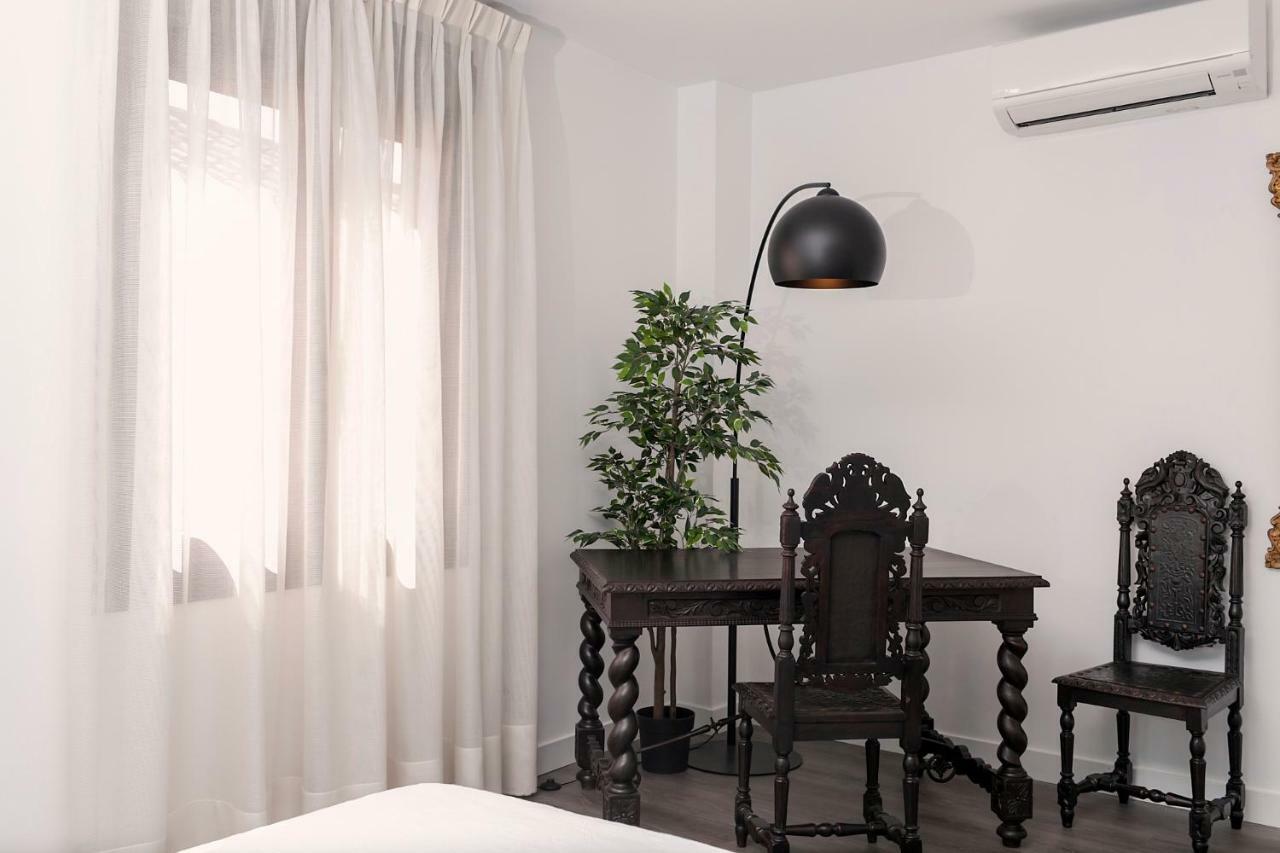 Domus Toledo Apartment Exterior photo
